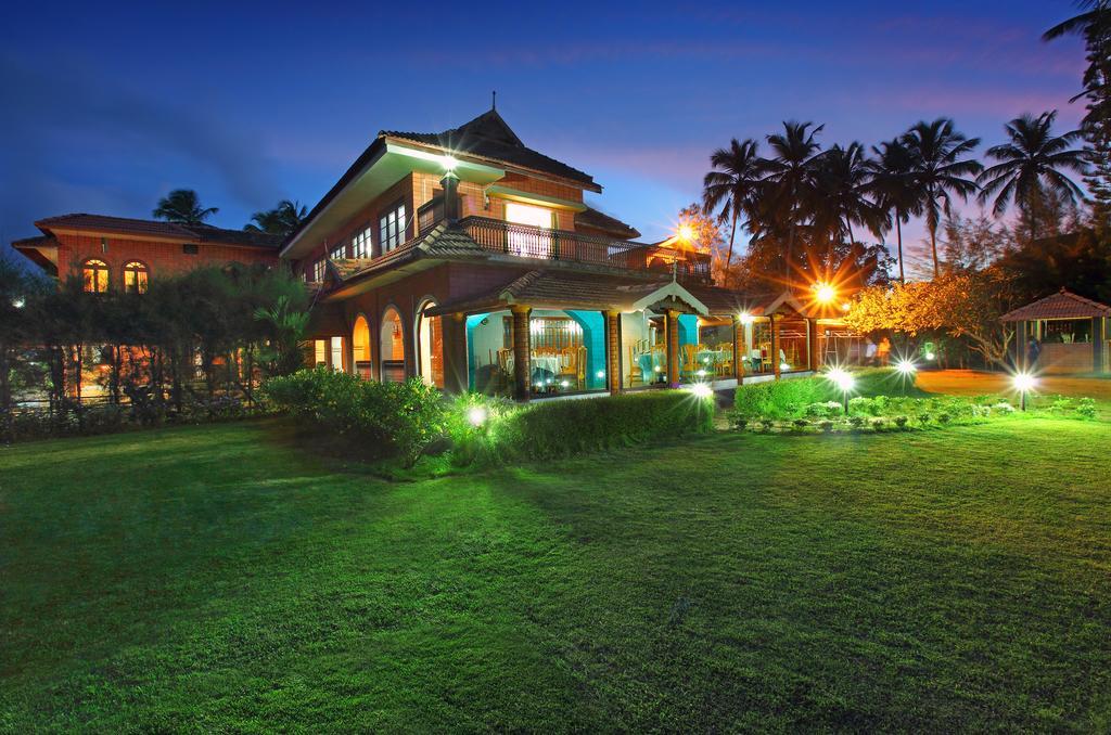 The River Retreat Heritage Ayurvedic Resort Shoranur Exteriér fotografie