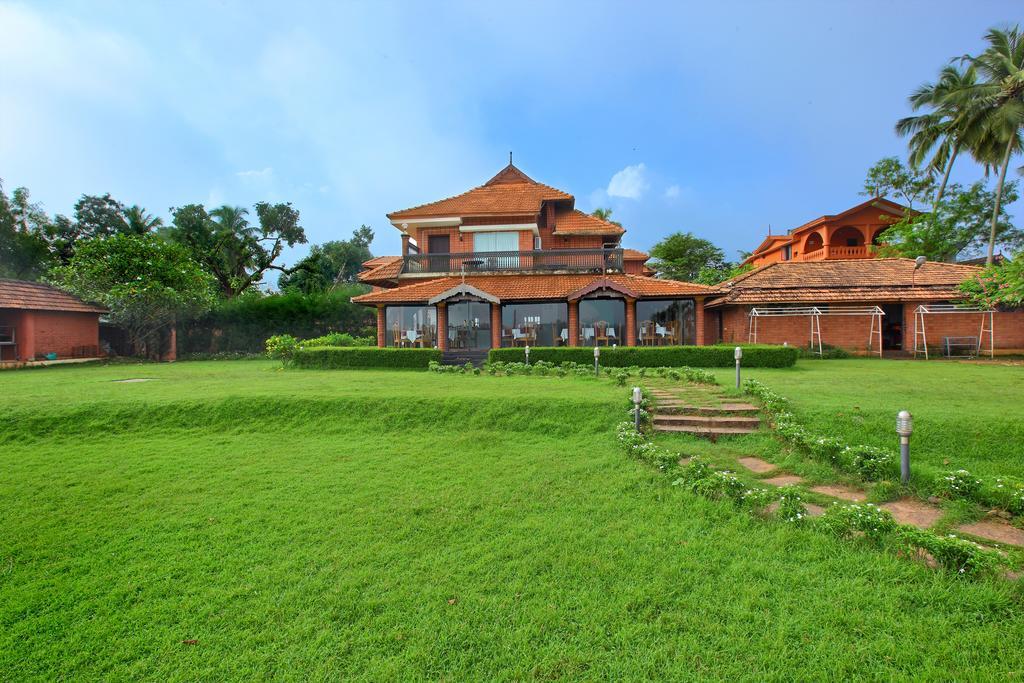 The River Retreat Heritage Ayurvedic Resort Shoranur Exteriér fotografie