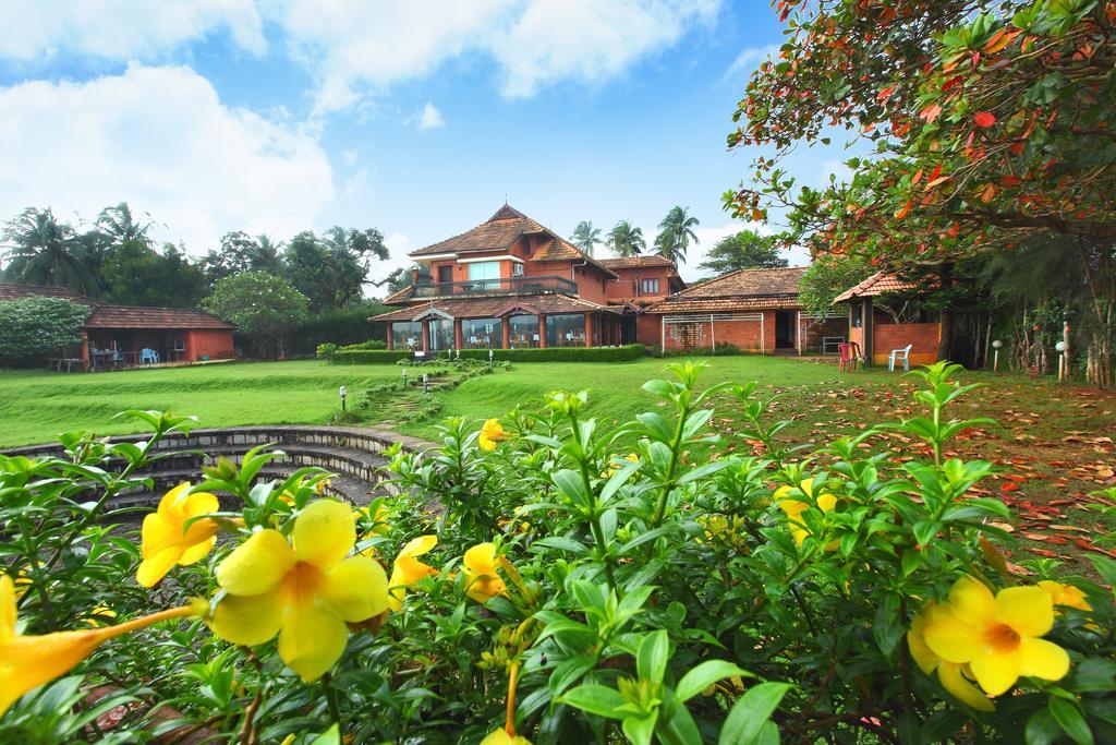 The River Retreat Heritage Ayurvedic Resort Shoranur Exteriér fotografie